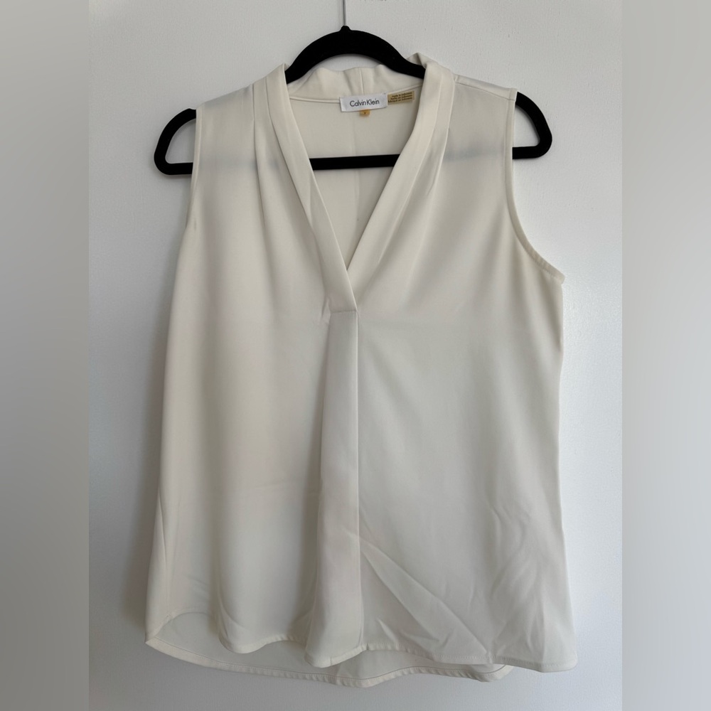 Calvin Klein Women's Cream V-Neck Blouse